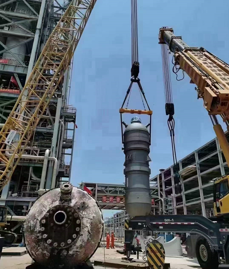 設備裝置換“心”的“手術師”--瀘天化弘旭公司海天化檢修工作側(cè)記(圖2)