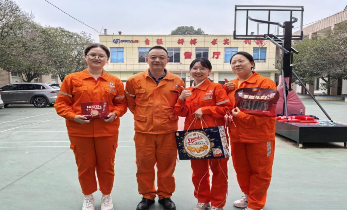 光芒四射，繩彩飛揚 ——弘旭公司工會開展秋季跳繩活動(圖2)